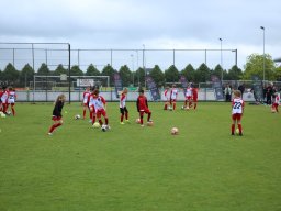 Nieuwe tenue presentatie